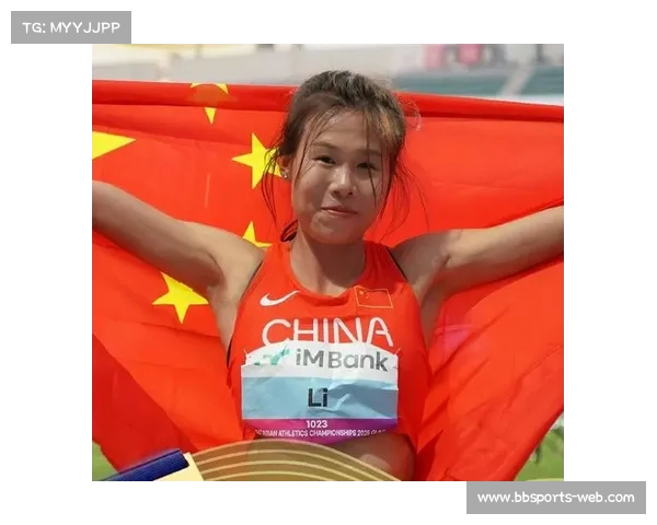 中国队力压群雄,夺得蹦床亚锦赛男、女个人项目双冠荣耀 中国队力压群雄,夺得蹦床亚锦赛男、女个人项目双冠荣耀